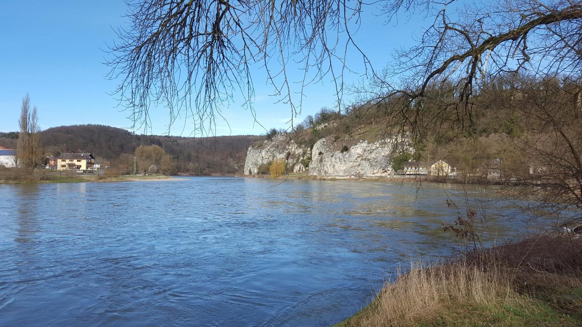 Ferienwohnung und Zimmer zum Donaublick Kelheim Exterior foto