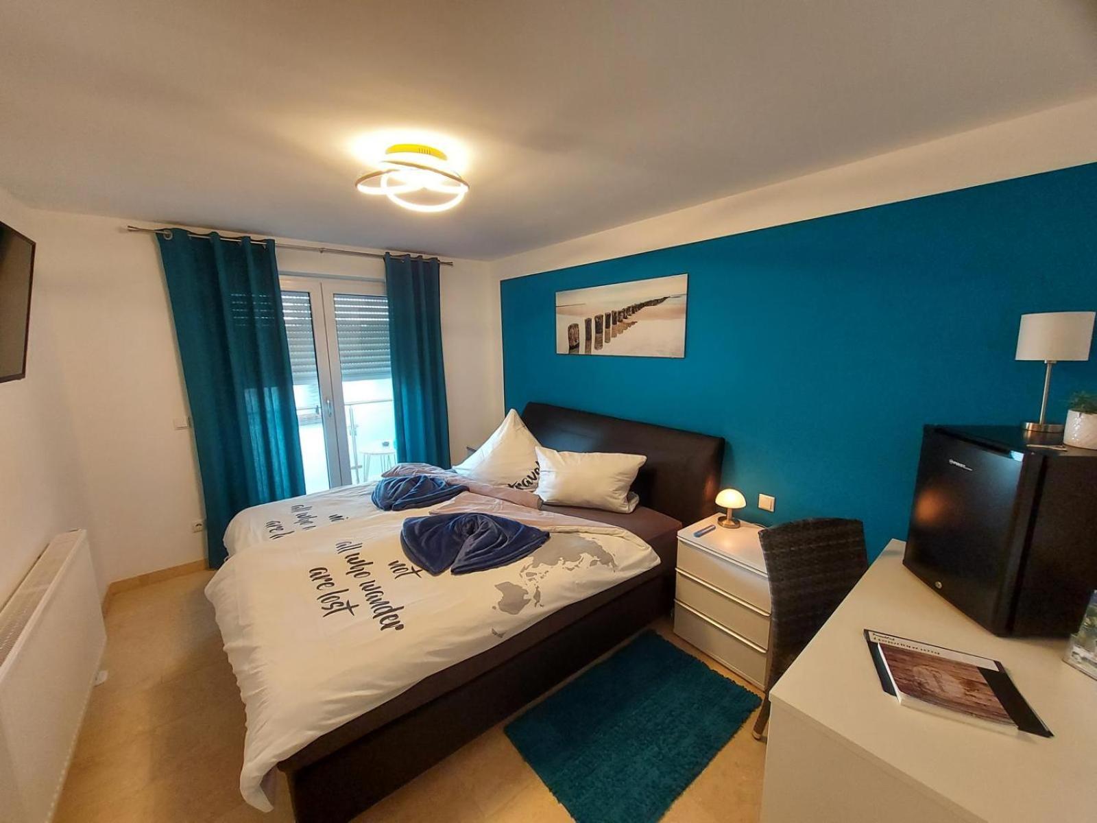 Ferienwohnung und Zimmer zum Donaublick Kelheim Exterior foto