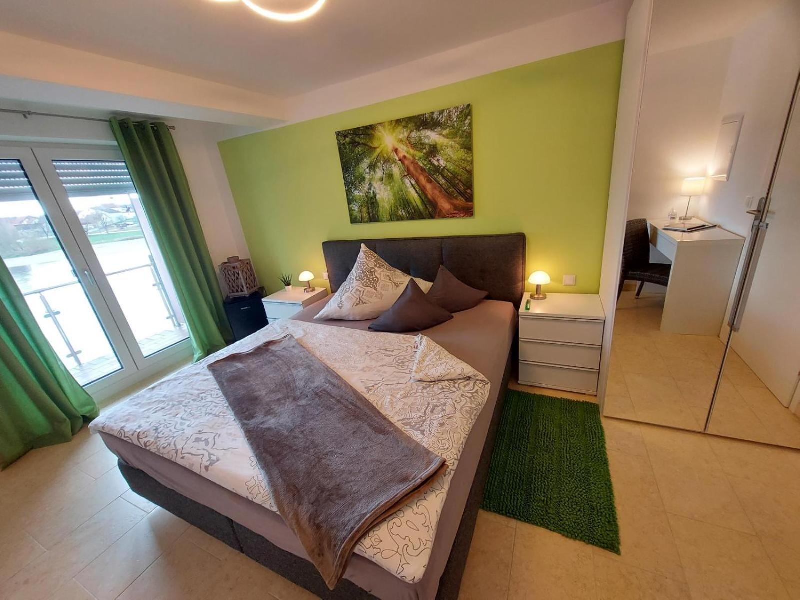 Ferienwohnung und Zimmer zum Donaublick Kelheim Exterior foto